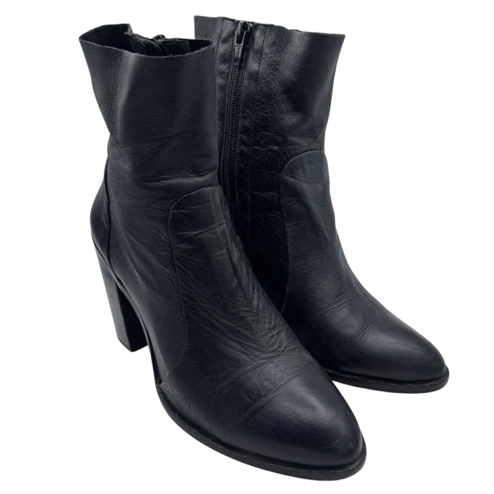 Steve Madden Women’s Black Heeled Boots *Made in Spain* - Size 8